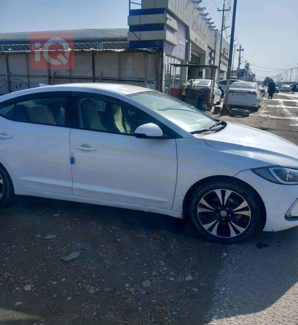 هيونداي النترا